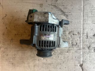 bontott SUZUKI SWIFT II Generátor