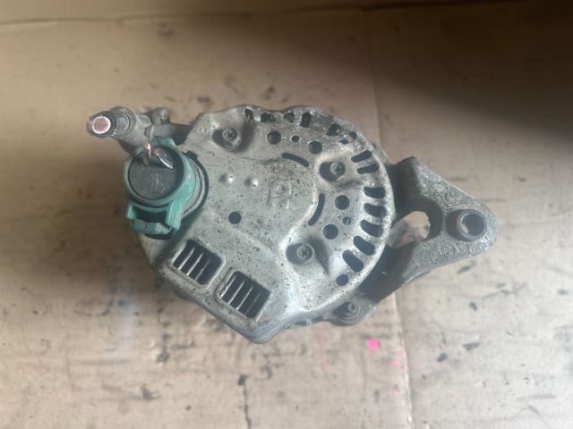 bontott SUZUKI SWIFT II Generátor