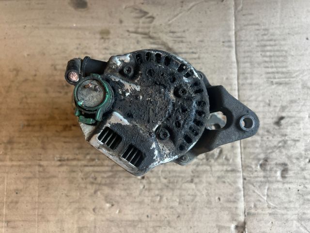 bontott SUZUKI SWIFT II Generátor