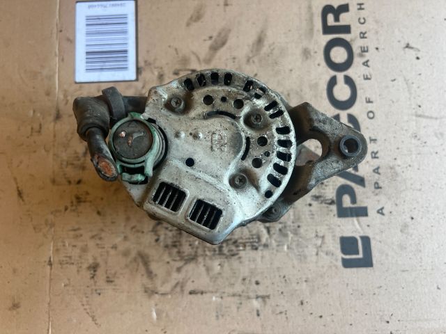 bontott SUZUKI SWIFT II Generátor