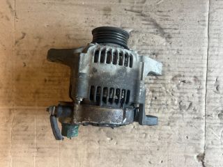 bontott SUZUKI SWIFT II Generátor