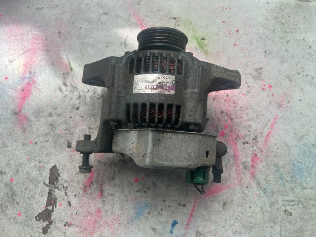 bontott SUZUKI SWIFT II Generátor