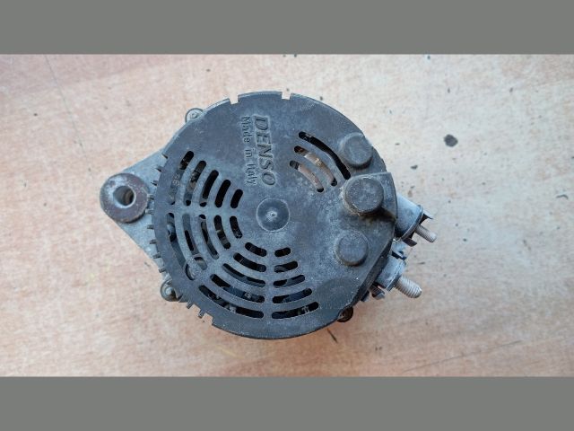 bontott SUZUKI SWIFT II Generátor