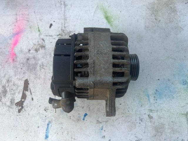 bontott SUZUKI SWIFT II Generátor