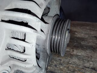 bontott SUZUKI SWIFT II Generátor