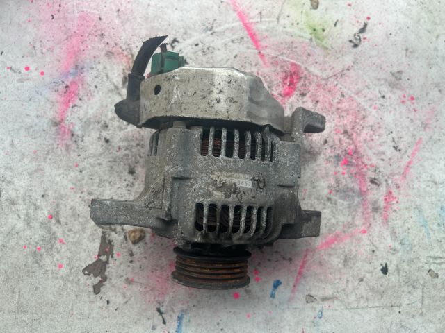 bontott SUZUKI SWIFT II Generátor