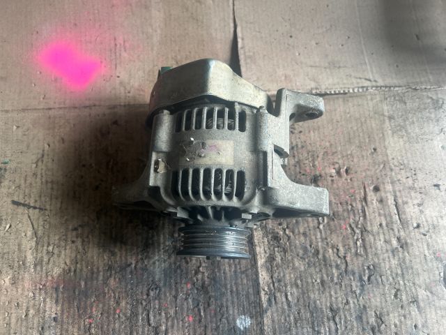 bontott SUZUKI SWIFT II Generátor