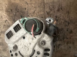 bontott SUZUKI SWIFT II Generátor