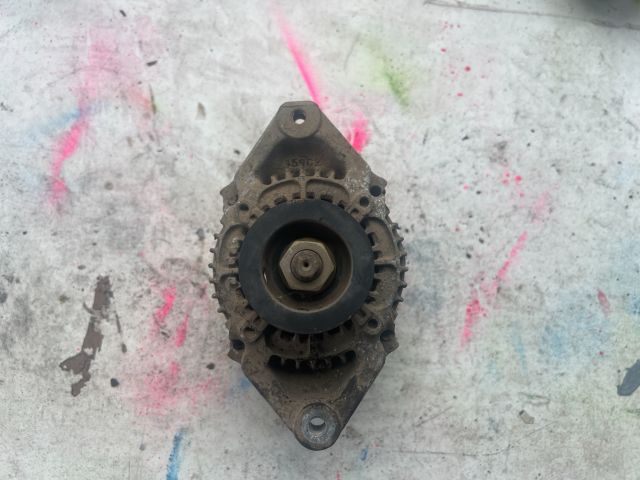 bontott SUZUKI SWIFT II Generátor