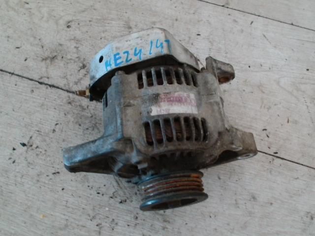 bontott SUZUKI SWIFT II Generátor