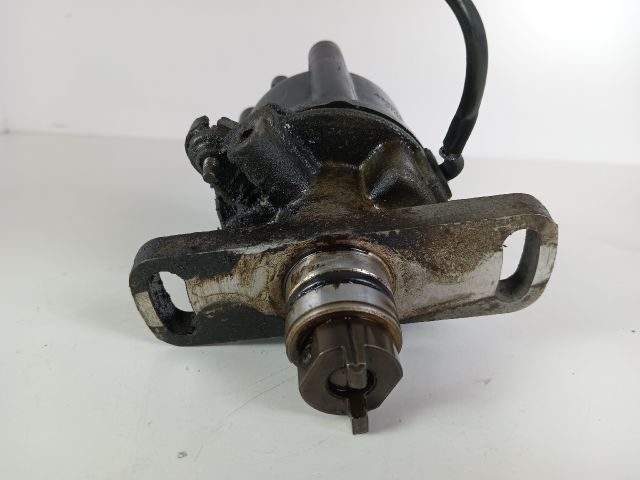 bontott SUZUKI SWIFT II Gyújtáselosztó