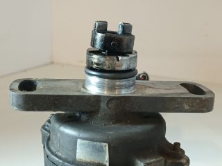 bontott SUZUKI SWIFT II Gyújtáselosztó