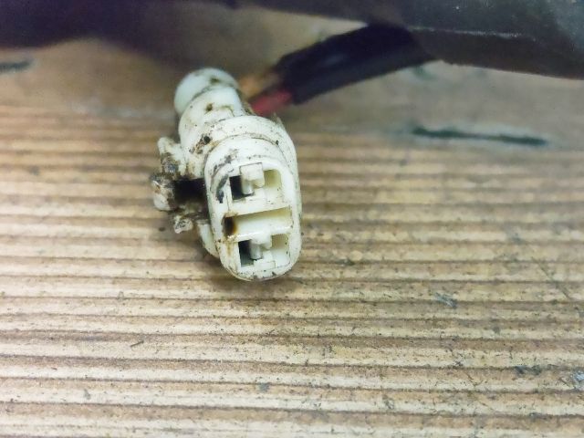 bontott SUZUKI SWIFT II Gyújtáselosztó