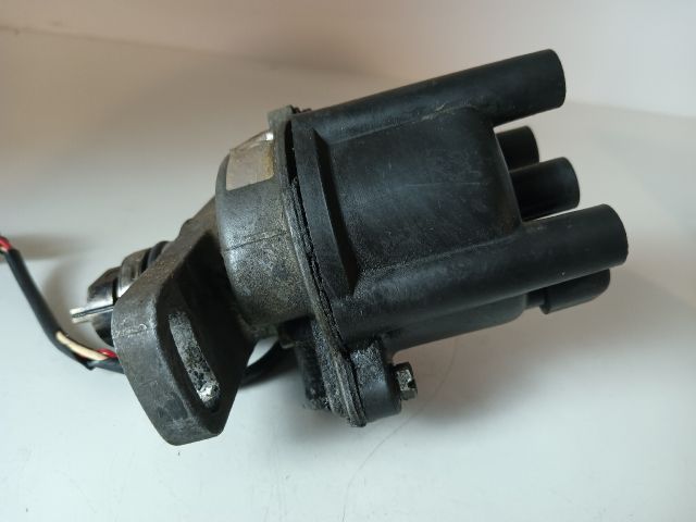 bontott SUZUKI SWIFT II Gyújtáselosztó