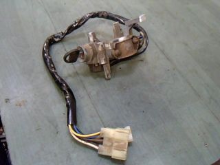 bontott SUZUKI SWIFT II Gyújtáskapcsoló Házzal