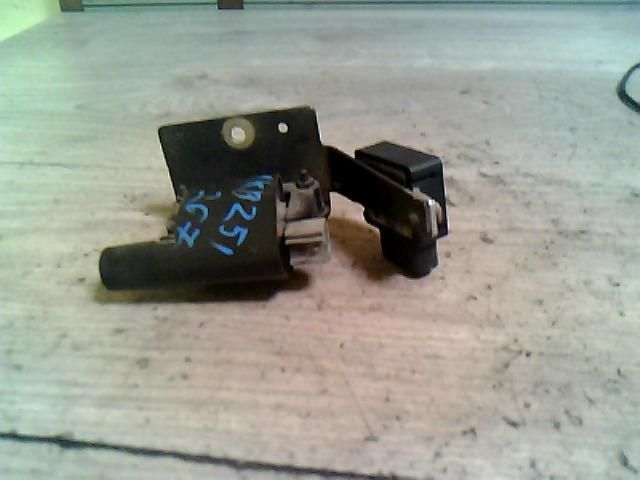 bontott SUZUKI SWIFT II Gyújtótrafó