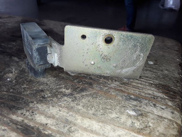 bontott SUZUKI SWIFT II Gyújtótrafó