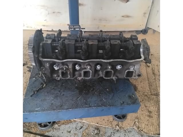 bontott SUZUKI SWIFT II Hengerfej