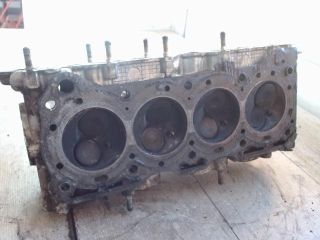 bontott SUZUKI SWIFT II Hengerfej