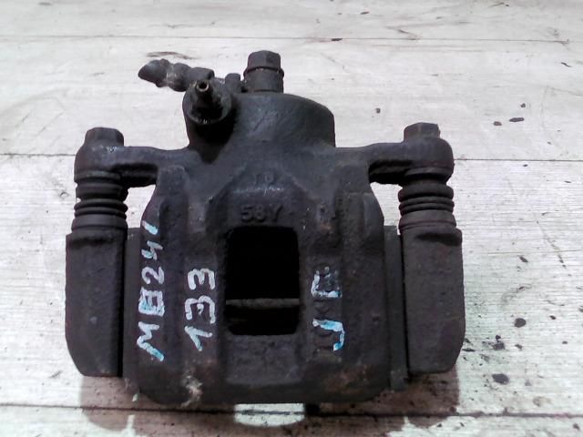 bontott SUZUKI SWIFT II Jobb első Féknyereg Munkahengerrel