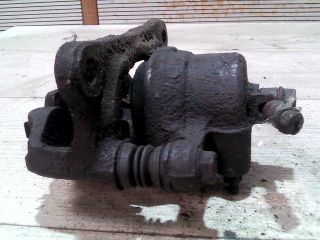 bontott SUZUKI SWIFT II Jobb első Féknyereg Munkahengerrel