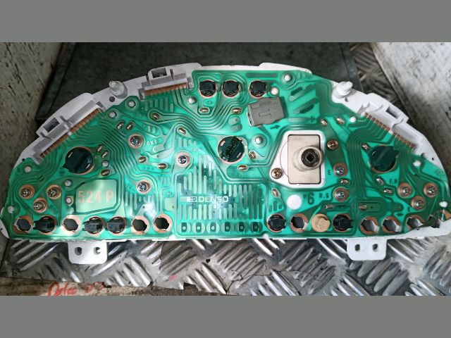 bontott SUZUKI SWIFT II Kilométeróra