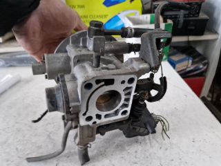 bontott SUZUKI SWIFT II Központi Injektor