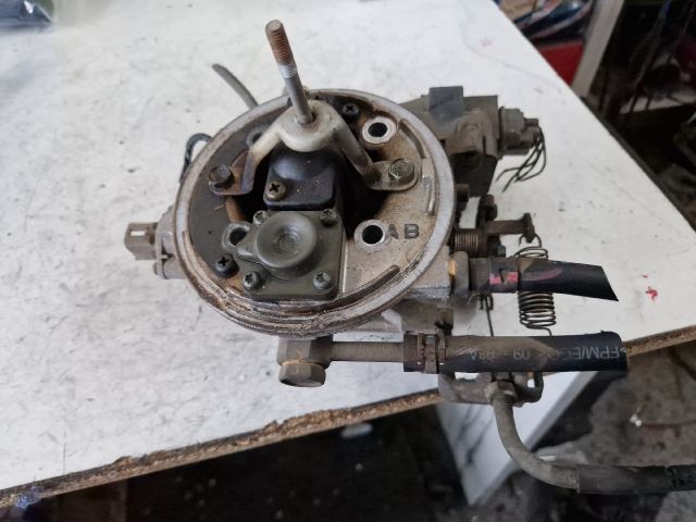 bontott SUZUKI SWIFT II Központi Injektor