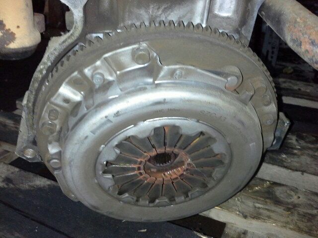 bontott SUZUKI SWIFT II Kuplung Szett Lendkerékkel