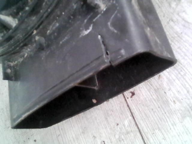 bontott SUZUKI SWIFT II Légszűrő Ház