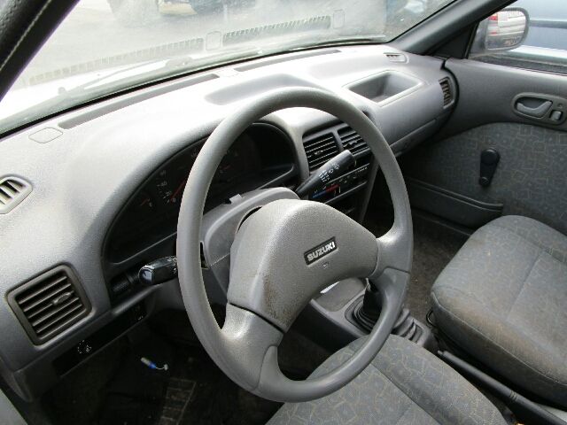 bontott SUZUKI SWIFT II Légszűrő Ház