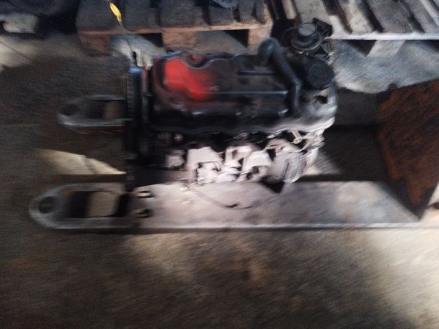 bontott SUZUKI SWIFT II Motor (Fűzött blokk hengerfejjel)