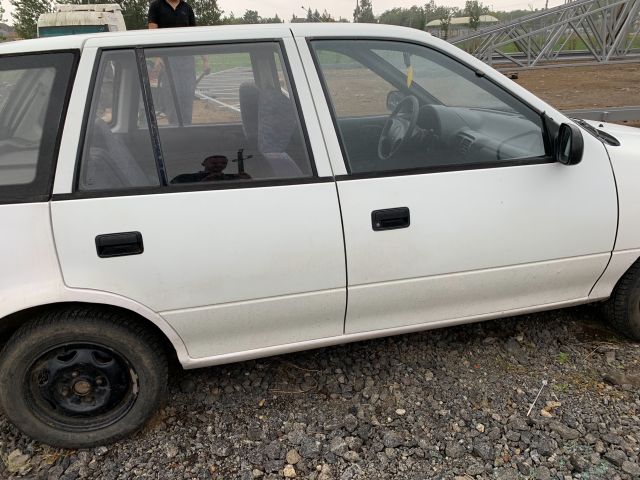 bontott SUZUKI SWIFT II Motor Tartó Bak Bal