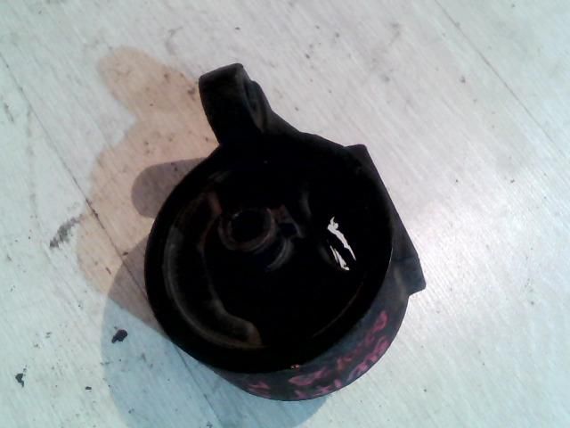 bontott SUZUKI SWIFT II Motor Tartó Bak (Fém)