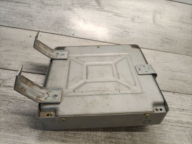 bontott SUZUKI SWIFT II Motorvezérlő