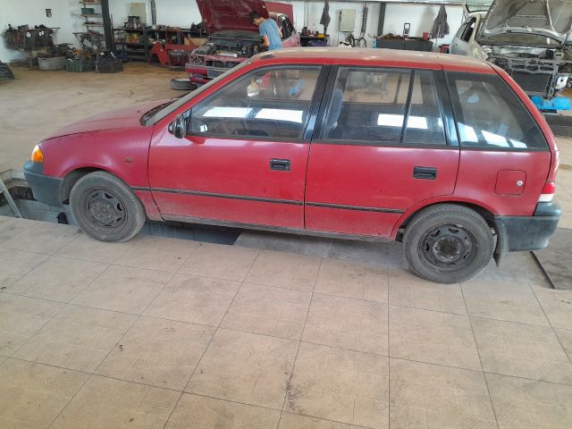 bontott SUZUKI SWIFT II Motorvezérlő