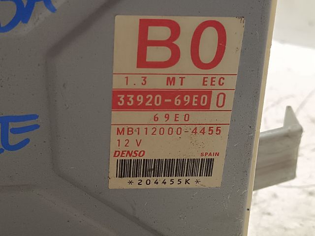 bontott SUZUKI SWIFT II Motorvezérlő