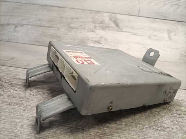 bontott SUZUKI SWIFT II Motorvezérlő