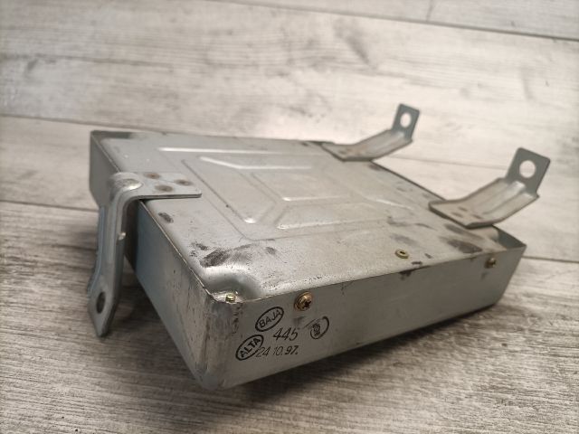 bontott SUZUKI SWIFT II Motorvezérlő