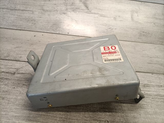 bontott SUZUKI SWIFT II Motorvezérlő