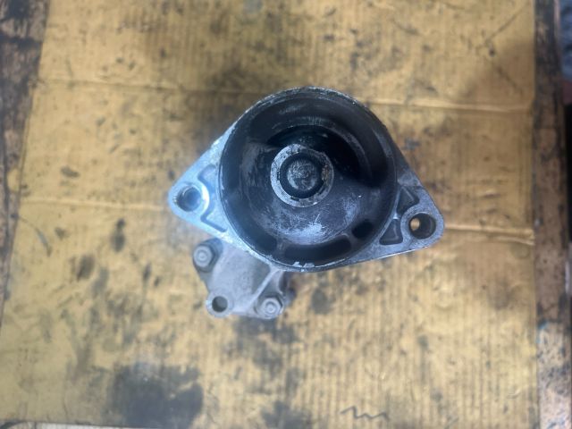 bontott SUZUKI SWIFT II Önindító