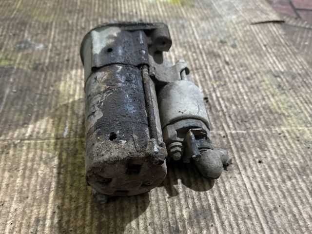 bontott SUZUKI SWIFT II Önindító