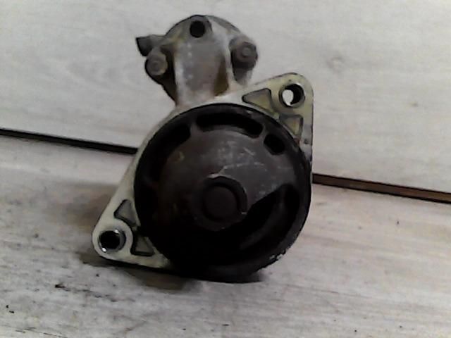 bontott SUZUKI SWIFT II Önindító