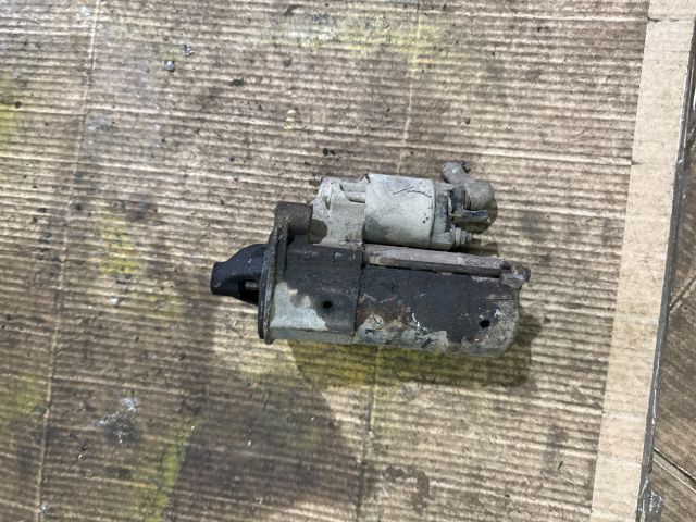 bontott SUZUKI SWIFT II Önindító