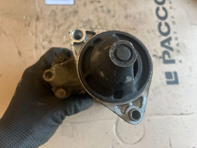 bontott SUZUKI SWIFT II Önindító