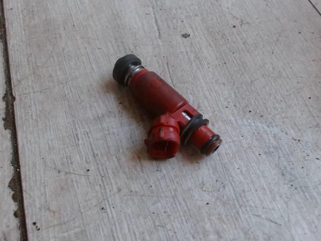 bontott SUZUKI SWIFT II Porlasztó (1 db)