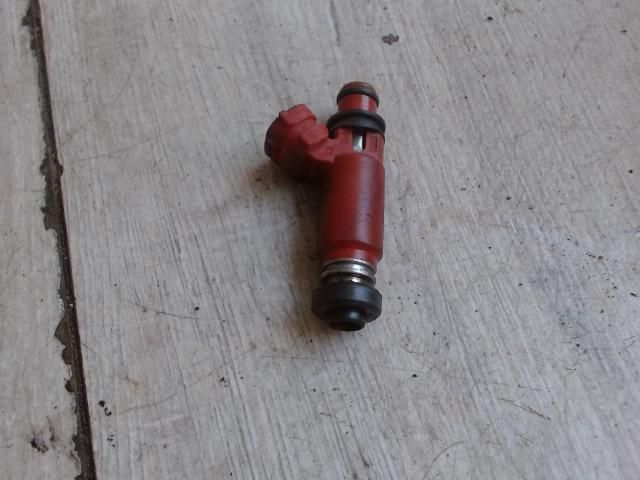 bontott SUZUKI SWIFT II Porlasztó (1 db)