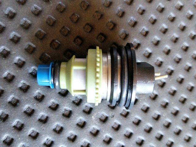 bontott SUZUKI SWIFT II Porlasztó (1 db)