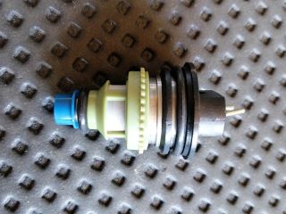 bontott SUZUKI SWIFT II Porlasztó (1 db)