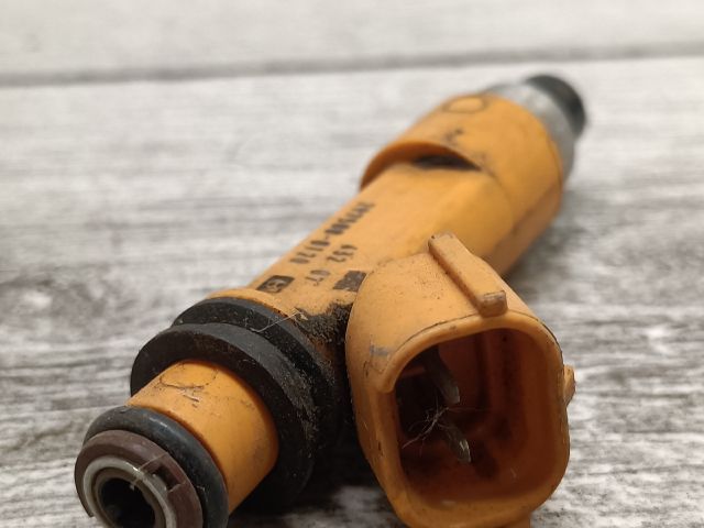 bontott SUZUKI SWIFT II Porlasztó (1 db)